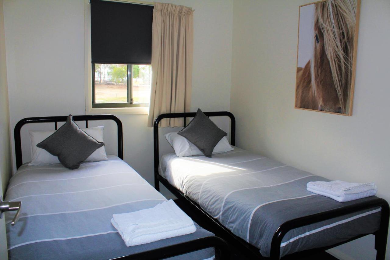 Big4 Hobart Airport Tourist Park Hotell Cambridge Eksteriør bilde